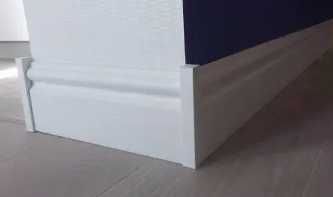 Aberhof МТ-2 соединительный элемент к плинтусу 2561 Дуб Индийский