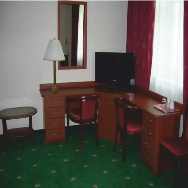 Нева Тафт Сириус ковролин коммерческий 380