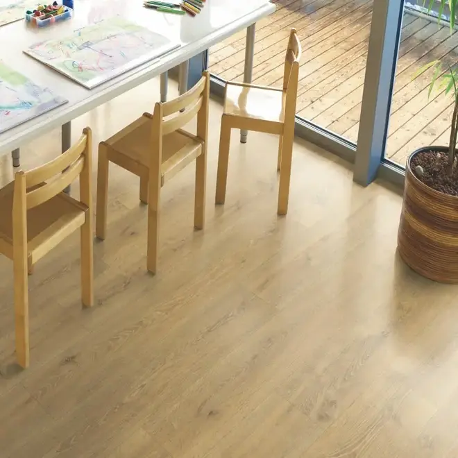 Egger Pro 8/32 Large плинтус L368