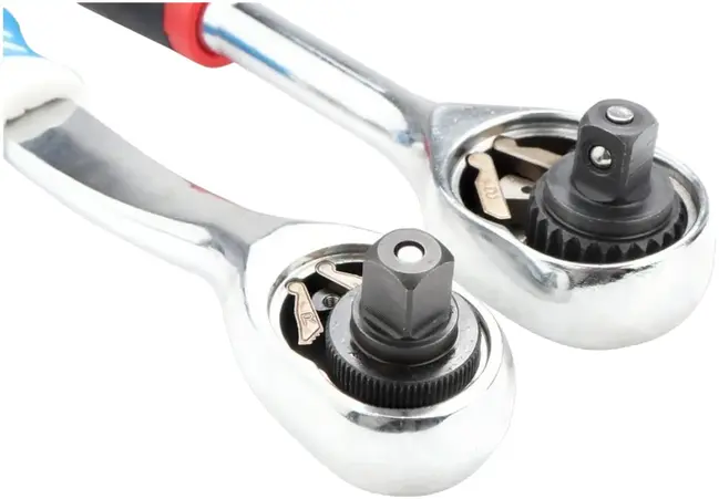 Goodking В-10082 набор ручных инструментов для авто (82 инструмента)