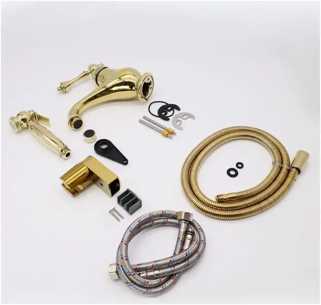 Ganzer Severin GZ77051 смеситель для раковины с гигиеническим душем золото (GZ77051-E)