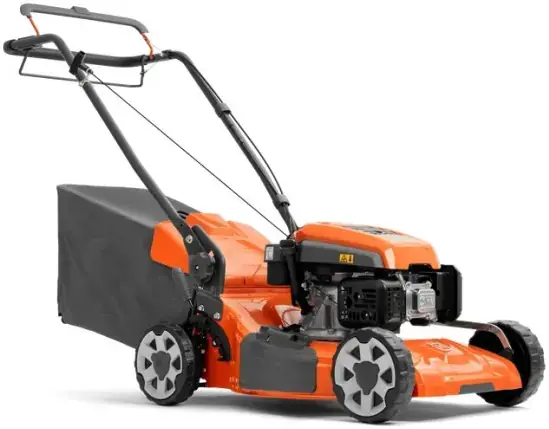 Husqvarna LC 151S газонокосилка бензиновая самоходная (2700 Вт 65 л)