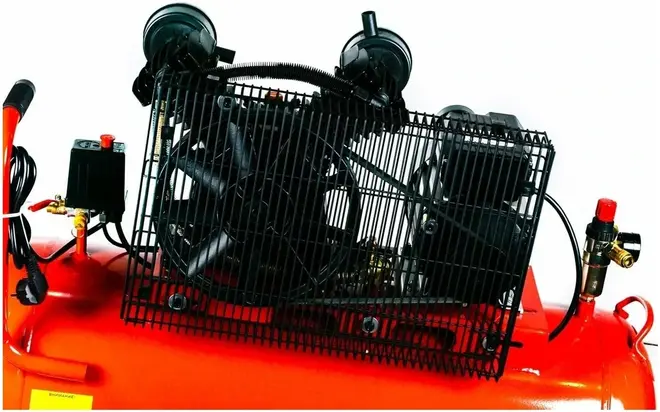 Workmaster WCB 70/100 компрессор электрический масляный (2200 Вт)