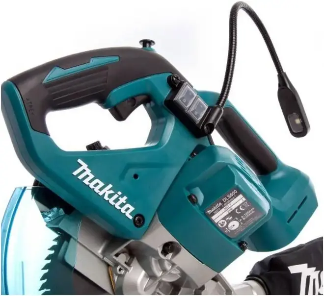 Макита DLS600Z пила торцовочная аккумуляторная (1500 Вт 18 В) DLS600Z